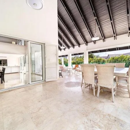Stunning And Luxurious Villa In The Beautiful Punta Cana Resorts